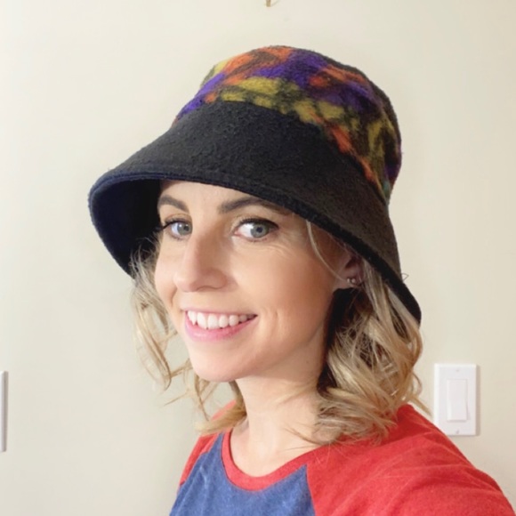 Vintage 90s Fleece Bucket Hat - Picture 13 of 14